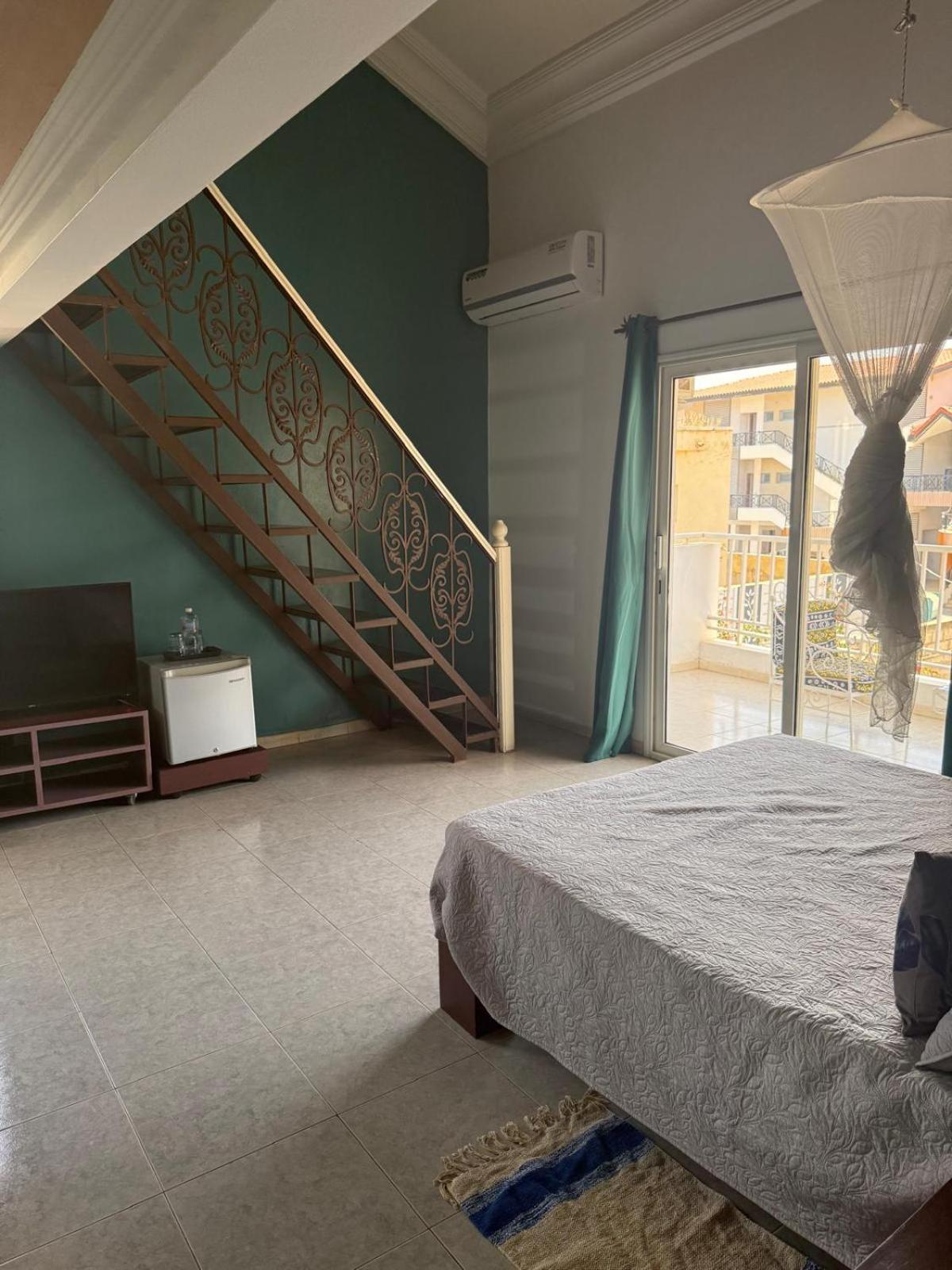 Havre De Paix Hotel โซโมน ภายนอก รูปภาพ