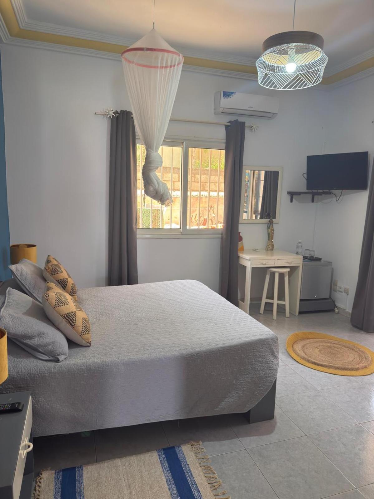 Havre De Paix Hotel โซโมน ภายนอก รูปภาพ